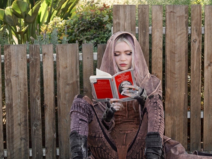 Grimes, the Communist Manifesto and the literary celebrity photoshoot
