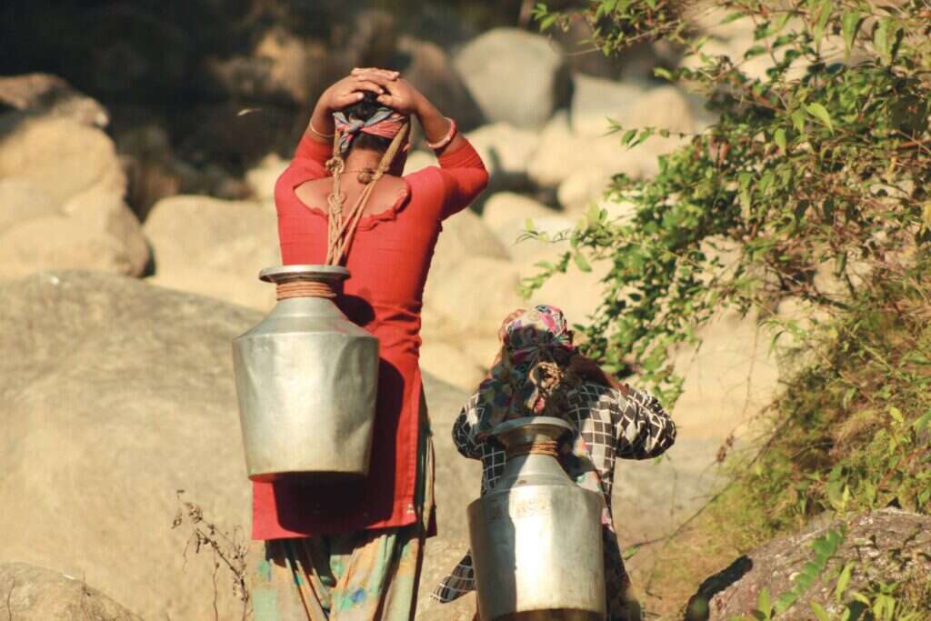 Women carrying water in Nepal