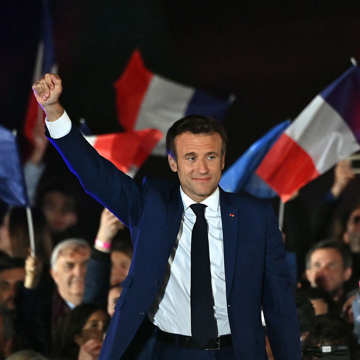 Emmanuel Macron defeats Marine Le Pen