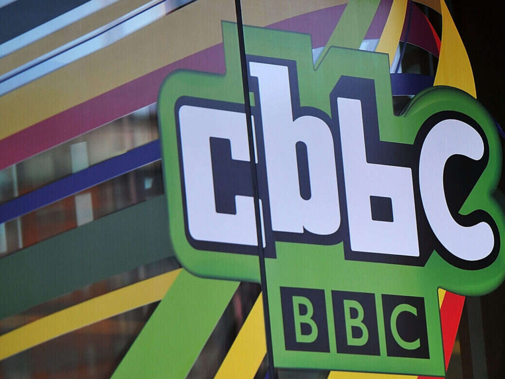 CBBC logo show moves online