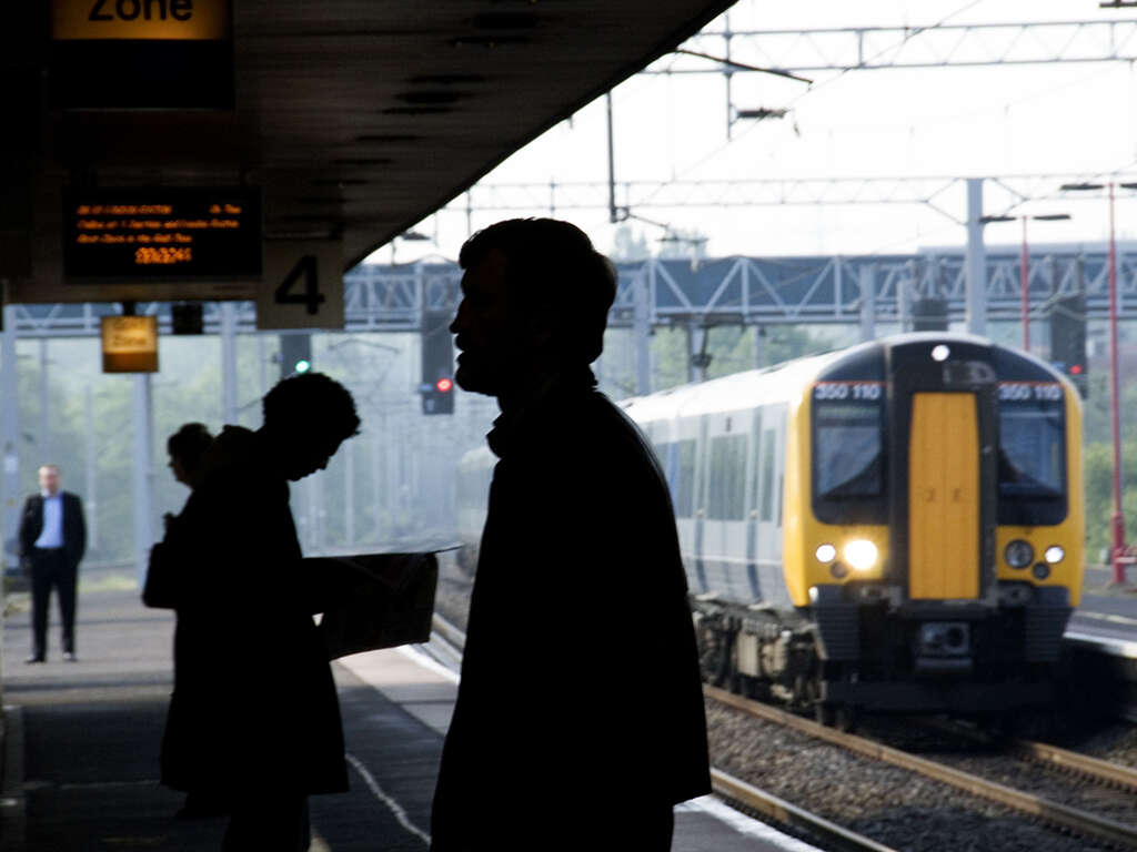 ¿Puede el Reino Unido hacer que los trenes sean de uso gratuito?