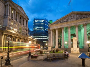 The Bank of England is right to hold its nerve
