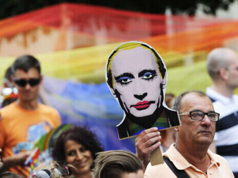 Russia strengthens its anti-LGBT legislation in its fight against "Satanism"
